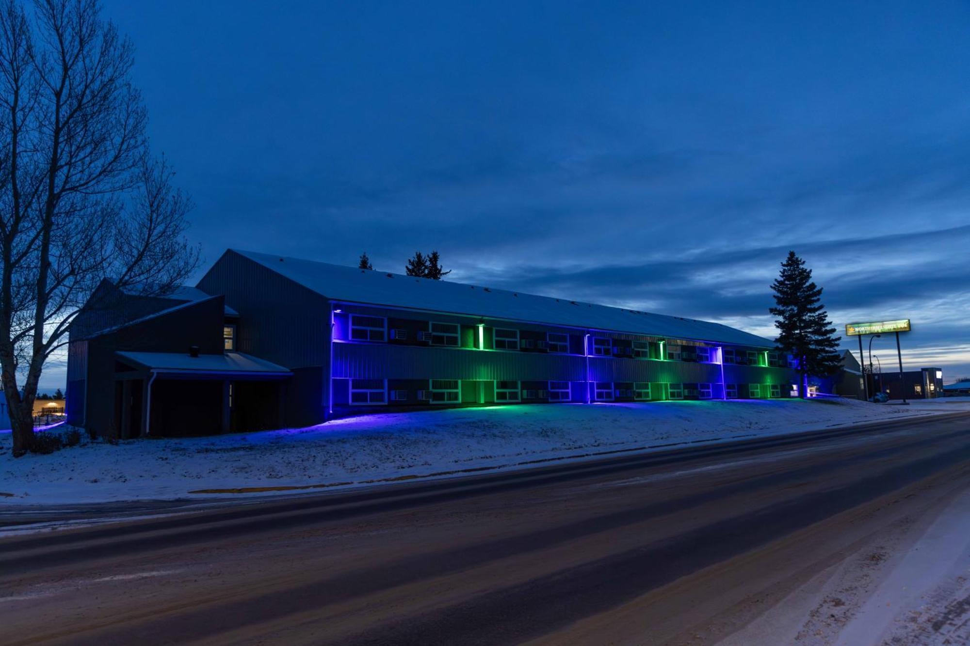 Northern Lights Inn Fort St. John 外观 照片
