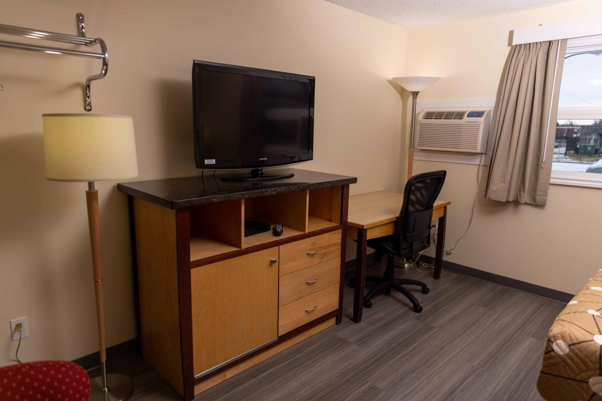 Northern Lights Inn Fort St. John 外观 照片