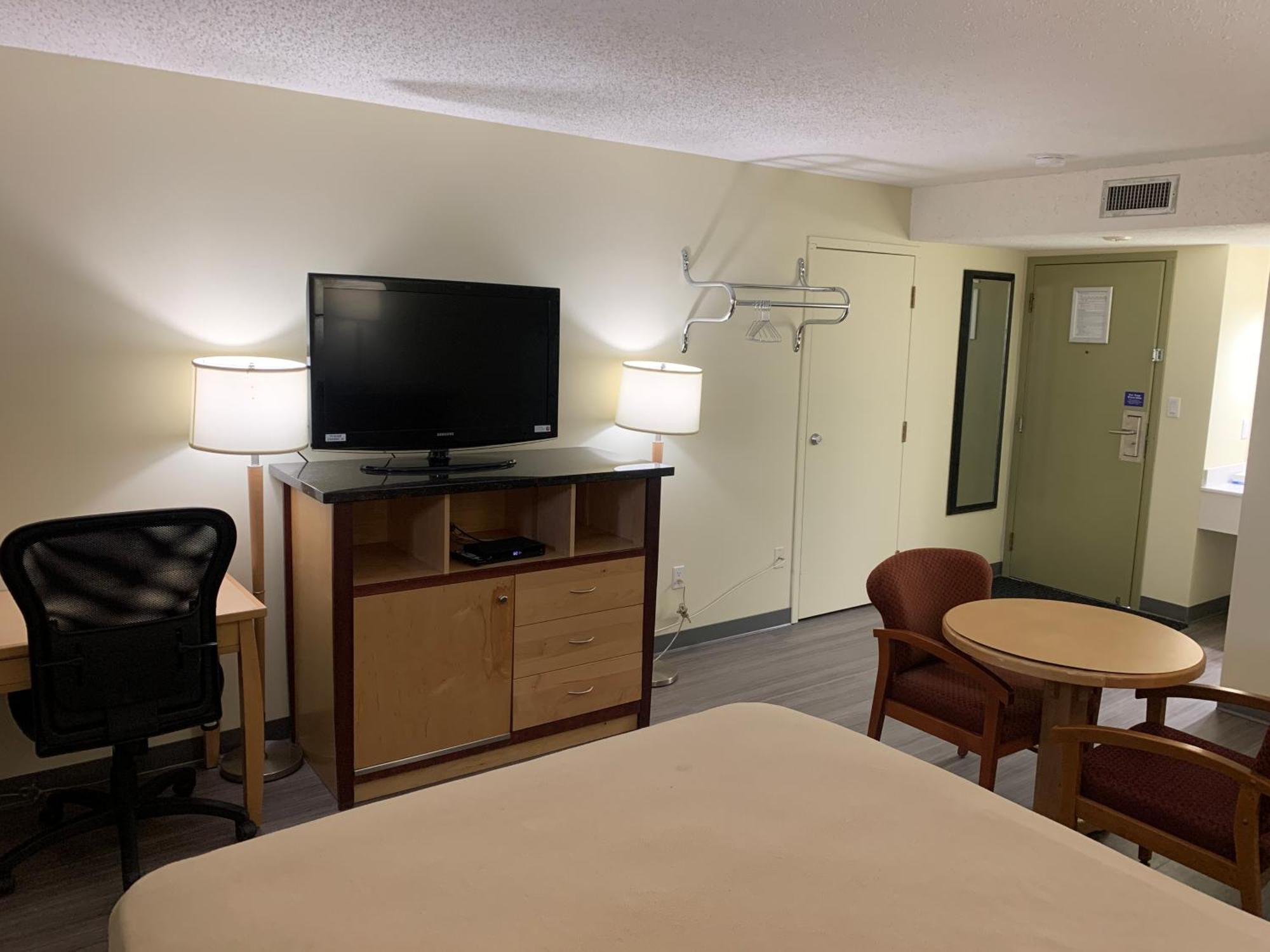 Northern Lights Inn Fort St. John 外观 照片